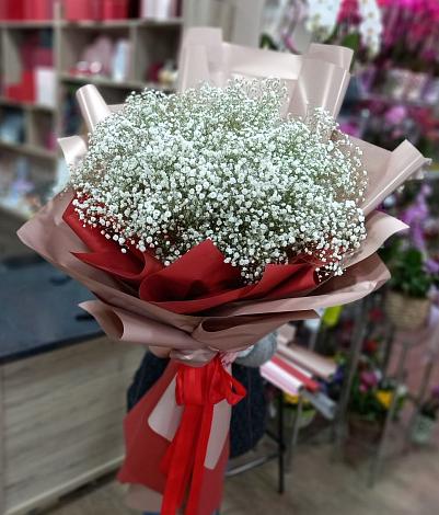 Букет цветов из: Гипсофила в Чегдомыне