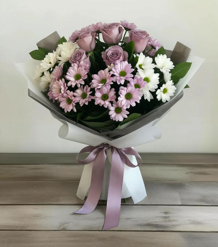 Букет цветов из: Хризантемы и Розы в Чегдомыне