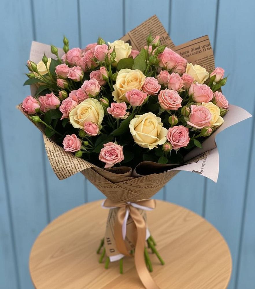 Букет цветов из: Розы в Чегдомыне