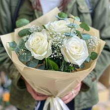 Букет цветов из:  Розы в Чегдомыне