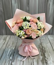 Букет цветов из:  Гвоздики, Розы и Хризантемы в Чегдомыне