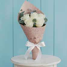 Букет цветов из:  Розы в Чегдомыне