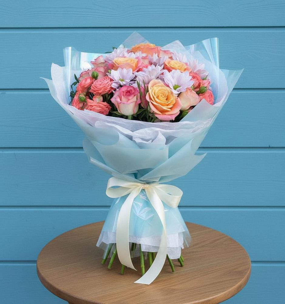 Букет цветов из: Хризантемы и Розы в Чегдомыне