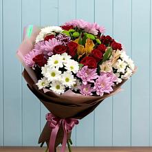 Букет цветов из:  Розы, Хризантемы и Альстромерии #REPLACE_PRED# Чегдомыне