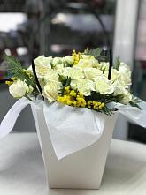 Цветочная композиция из Розы  в Чегдомыне