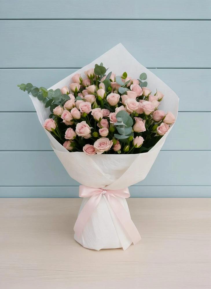 Букет цветов из: Розы в Чегдомыне