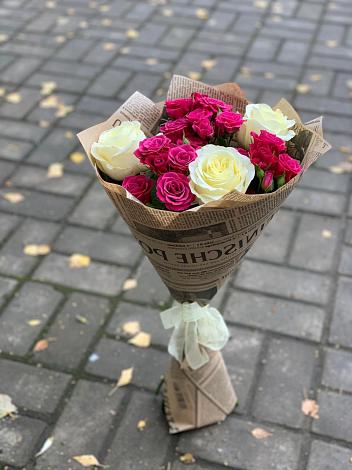 Букет цветов из: Розы в Чегдомыне