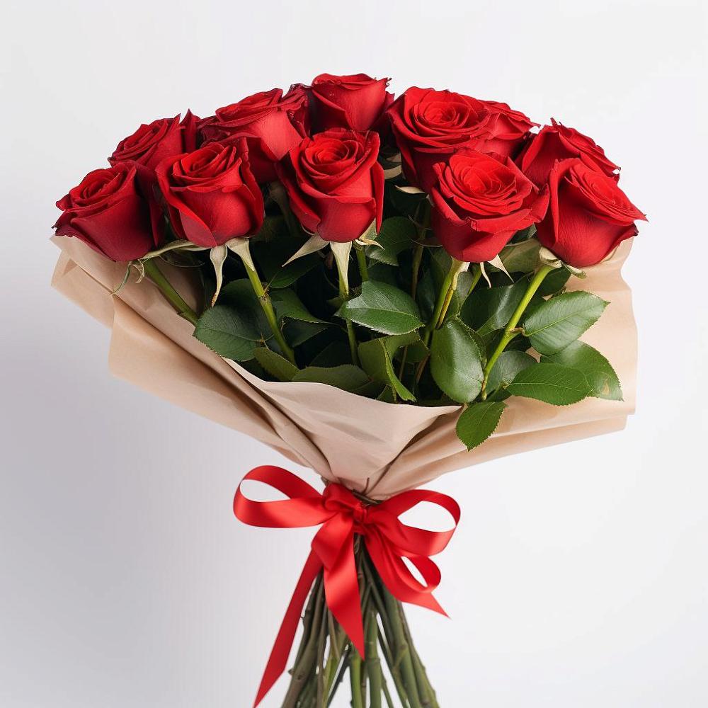 Букет 11 Красных роз Эдлесс Лав в Чегдомыне