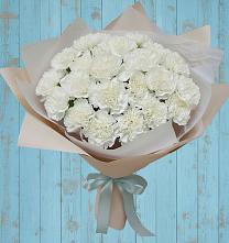 Букет цветов из:  Гвоздики #REPLACE_PRED# Чегдомыне